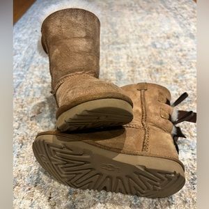 Girls size 10 UGG boots